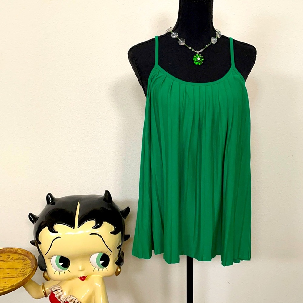 Design History Women’s Summer Top Size M